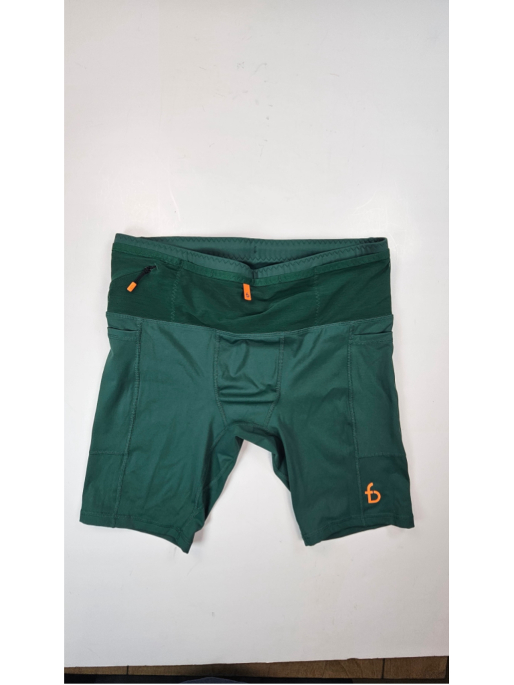 FlipBelt Men’s Compression Running Shorts Green 7” Pockets Athletic